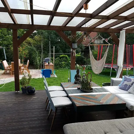別荘 Cozy Family By The Airport Hostouň